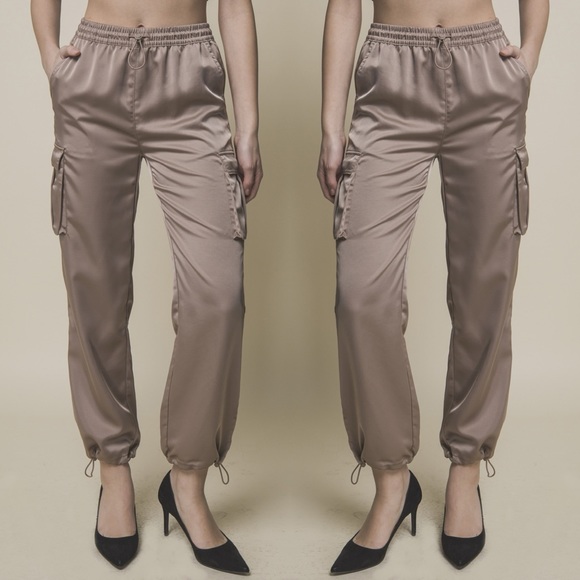 #54 Satin Glamor Joggers-NWT🏷️ - Picture 2 of 2